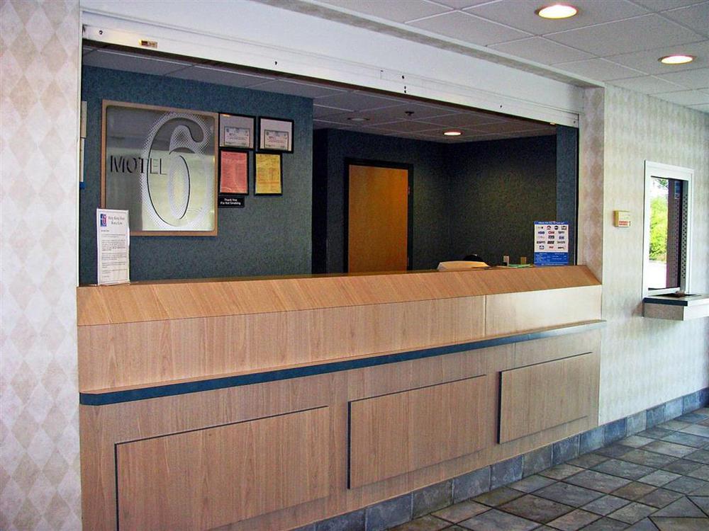 Baymont By Wyndham Athens, Tn Hotel Servis gambar